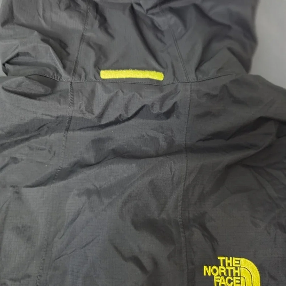 The North Face Resolve 2 Rain Jacket Mens Small Black Yellow Dryvent Hyvent S
